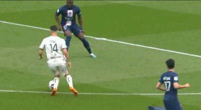 kaiyun-【法甲】阿什拉夫染红左路被爆 10人巴黎1比3告负