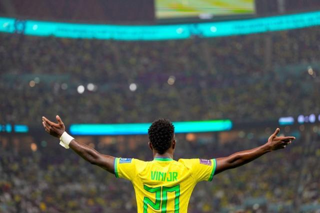 1669327694567072425.jpg FiW3greWAAAHeP3.jpg